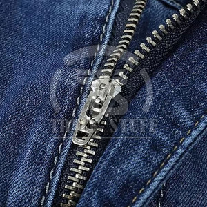 Shorts en jean décontractés pour homme en coton denim, taille mi-haute, respirants, légers et amples – Grande Vente - Product Image 5