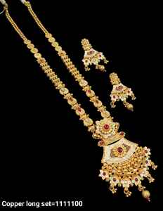 ENSEMBLE DE BIJOUX INDIENS TRADITIONNELS ET À LA MODE EN CUIVRE ENSEMBLE DE BIJOUX DE MARIAGE POUR FEMMES BOUCLES D'OREILLES ET COLLIER - Product Image 2