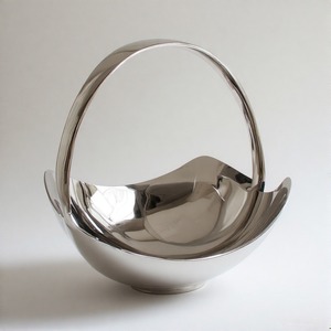 Porte-fruits de luxe en fer avec revêtement velouté, bords arrondis doux et style affirmé pour les espaces de vie contemporains - Product Image 4