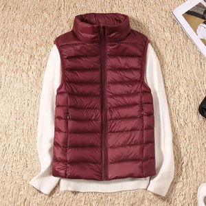 Customized High Quality Men's Puffer Jacket <b>Detachable</b> <b>Sleeve</b> Hooded Jeans Jacket Half Sleeved Winter Lightweight for Men - Product Image 4