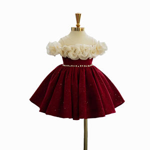 Robe de princesse en velours d'hiver de haute qualité pour bébés filles OEM ODM fabriqué au Vietnam depuis 12 ans à volants conception d'épaule à demi-manches - Product Image 3