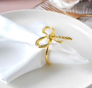 Dernier Rond de Serviette de Décoration de Table Design Arc Doré Moderne pour Restaurant de Fête de Mariage - Product Image 6