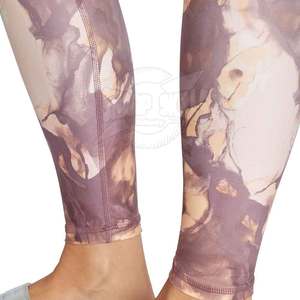 Meilleur prix OEM Leggings longueur genou taille moyenne de gymnastique décontractés pour femmes Logo personnalisé Respirant Fitness en vente en ligne - Product Image 4