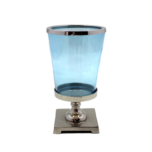 Home & Wedding Decor Antique Decorative Aluminum & Glass Hurricanes Holder Golden Finished Standard Size Wholesale in <b>Bulk</b> - Product Image 3