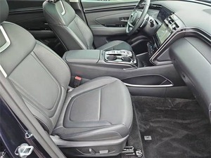 Hyundai Tucson Limited Hybride 4 portes SUV AWD 2024 d'occasion propre - Product Image 4