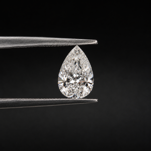Diamant synthétique en laboratoire de 1 carat, taille poire, couleur D, clarté VVS1, CVD HPHT, certifié IGI, fournisseur en gros sur mesure - Product Image 1