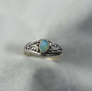 Welo Ethiopian Opal 925 Sterling Silver Natural Gemstone Ring Oval Shape Handmade Jewelry Gift For Women - Product Image 1