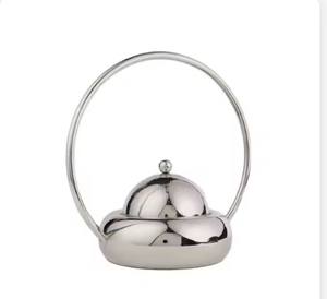 Poignée de marmite portable de luxe en métal nickelé pour la cuisine, la maison, les restaurants et les hôtels Casserole décorative à un prix raisonnable - Product Image 1