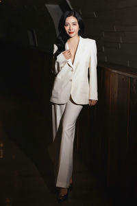 Collection Summer Dreamy Pantalon en soie élégant pour femmes de haute qualité Vêtements pour femmes Style de luxe Logo Décoration Made Vietnam - Product Image 6