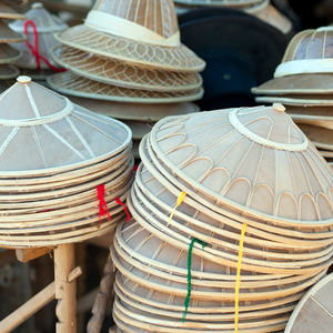 Chapeau conique en herbe, artisanat de haute qualité du Vietnam - Product Image 2