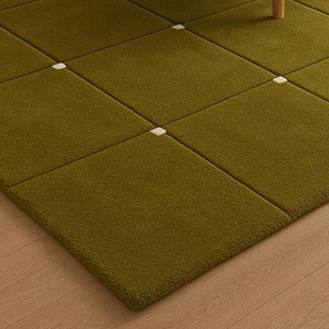 Tapis moderne minimaliste à motif carré vert, tissé à la main, design en grille, pour la décoration de la maison, cadeau de Noël pour le salon, utilisation en pique-nique - Product Image 4