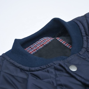 AQTQ Logo personnalisé Camouflage hommes hiver ample décontracté couleur personnalisée épaisse bulle doudoune veste imperméable et coupe-vent - Product Image 3