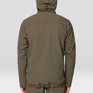 Veste Softshell Doublée en Polaire Personnalisée pour l'Hiver, Matière Extérieure en Polyester et Coton Durable, Vêtement Chaud et Confortable - Product Image 3