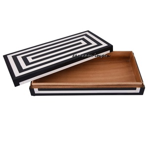 Joyero de regalo con incrustaciones de resina en blanco y negro, estuche de almacenamiento decorativo hecho a mano para recuerdos, accesorios, embalaje de regalo elegante - Product Image 3