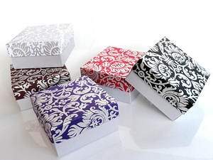 Cajas de recuerdo con serigrafía multicolor hechas a medida, tamaños disponibles en patrones de impresión coloridos para reventa - Product Image 5