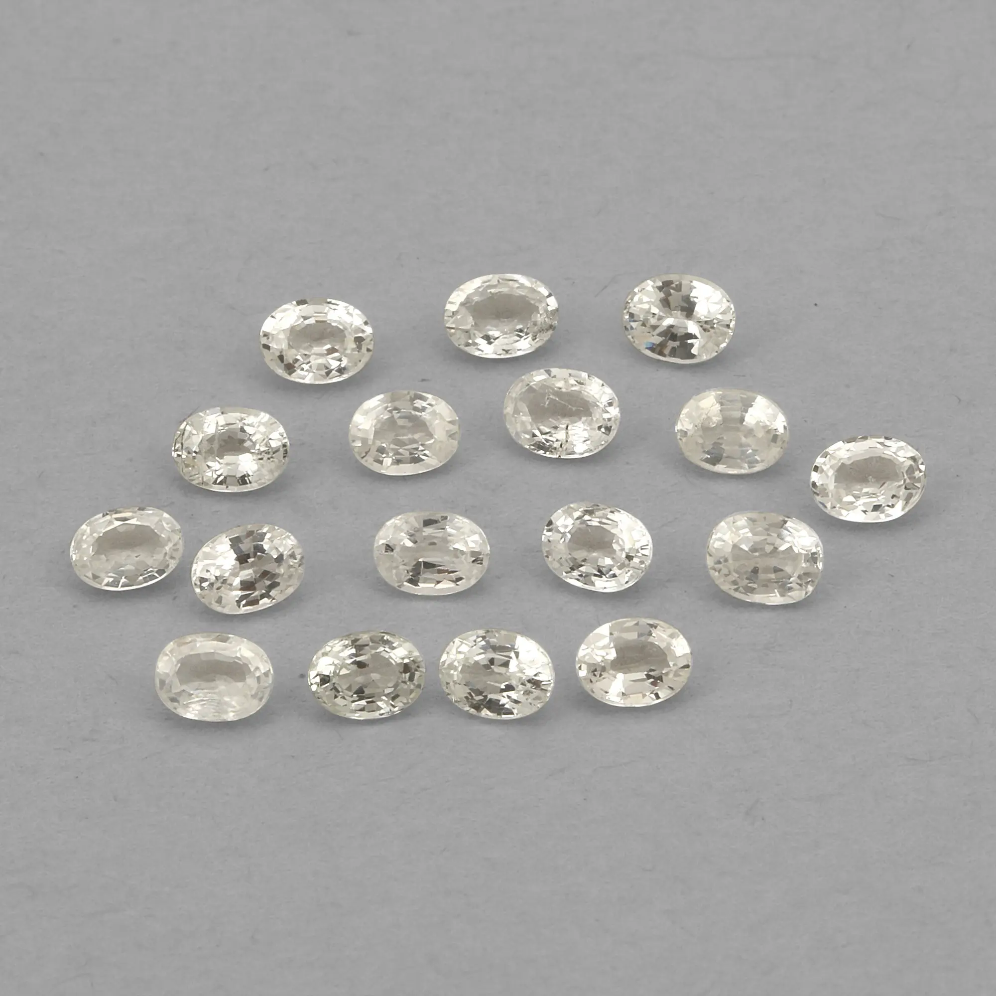 Oval 4x3mm Natural Ceylon White Sapphire Faceted Good Quality Factory Price White Gemstone for Making Jewelry Loose Gemstone