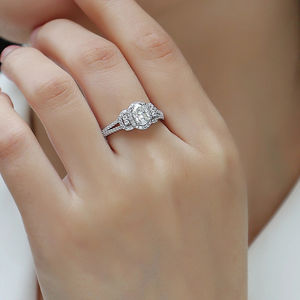 VVS <b>Moissanite</b> <b>Oval</b> Cut Diamond Halo <b>Engagement</b> Wedding <b>Ring</b> Fine Jewelry Women Customized 14K 925 Silver Round Cut Diamond <b>Ring</b> - Product Image 6