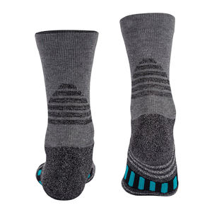 Chaussettes de sport personnalisées pour hommes et femmes Chaussettes athlétiques Chaussettes de course légères et respirantes à séchage rapide - Product Image 3