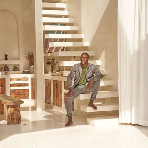 Chaqueta Casual de Poliéster 100% Impermeable para Verano, Estilo Luna Llena, con Bolsillos Laterales con Cremallera, Acabado para Exteriores - Product Image 3