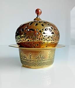 Quemador de Incienso Portátil de Latón para Viajes y Rituales, Fácil de Transportar y con Aroma Constante en Cualquier Lugar - Product Image 1