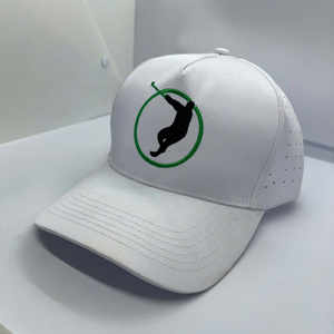 Gorra de béisbol impermeable de 5 paneles con agujero cortado con láser, fabricante de sombreros de Vietnam, gorras de béisbol con bordado personalizado para deportes de golf - Product Image 3