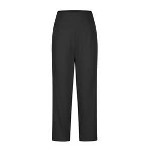 Pantalones de golf para mujer, ropa deportiva, diseñados para sesiones largas al aire libre con tejido transpirable y movimiento fluido. - Product Image 4