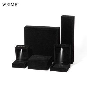WEIMEI boîte à bijoux en velours LED personnalisée couleur noire pour bagues colliers bracelets boucles d'oreilles emballage de bijoux de luxe - Product Image 4
