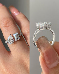 3 CT มรกตตัด Moissanite แหวนหมั้นทอง10K - Product Image 2