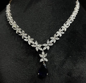 Ensemble de colliers en diamants naturels véritables en or massif 14 carats 18 carats comprenant des boucles d'oreilles avec pierre de couleur - Product Image 2