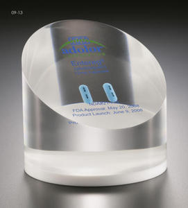 Bloque de marca acrílico transparente personalizado Pantalla de logotipo Premium para identidad corporativa, señalización de oficina y uso promocional - Product Image 5