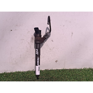Injecteur JAGUAR XE Série (X760) G4D39K546AA BOSCH 204DTA Diesel 1999 (15>) - Product Image 1