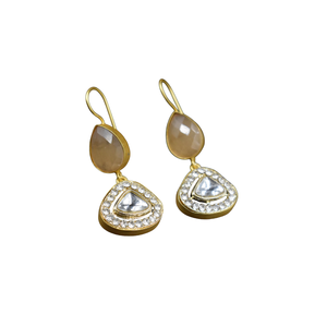 Material de la mejor calidad, latón y piedra mate chapada en oro, pendiente de tuerca, hermosa joyería de moda para mujeres y niñas - Product Image 4