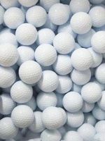 Yüksek kalite özel Logo üretan Golf topları yumuşak LED spor/eğitim/maç kauçuk Surlyn tüm seviyeleri için PVC/PU compositler