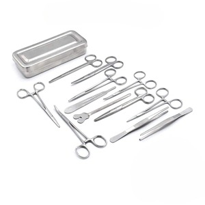 Juego de instrumentos de cirugía menor básica de 13 piezas, herramientas quirúrgicas de acero inoxidable en caja de acero aprobada por CE ISO, fuente de alimentación manual - Product Image 1