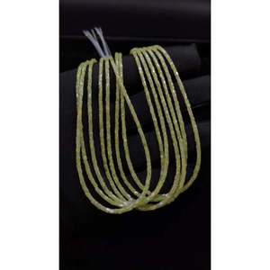 Diamants verts naturels facettés en forme de coussin de 1,3 à 2,5 mm, excellente et bonne taille, diamants bruts pour la création de bijoux - Product Image 2