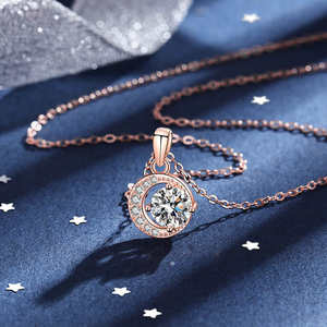 สร้อยคอจี้เงินแท้ 925 ประดับมอสซาไนต์ 0.50 กะรัต รูปพระจันทร์เสี้ยว ดีไซน์ทันสมัย หรูหราเบาๆ เหมาะเป็นของขวัญงานแต่งงาน งานเลี้ยง สำหรับผู้หญิง - Product Image 3