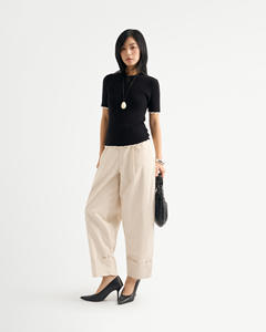 Suéter Casual de Punto para Mujer con Mangas en Contraste, Corte Regular, 100% Algodón, Secado Rápido, Transpirable, Verano, por Routine Vietnam - Product Image 4