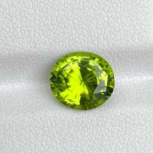 หินเพอริโดธรรมชาติสีเขียวทรงวงรีตัดเหลี่ยมเพชรพลอยมีค่าหลวมบำบัดพลอยเพอริโดสำหรับทำเครื่องประดับ - Product Image 5