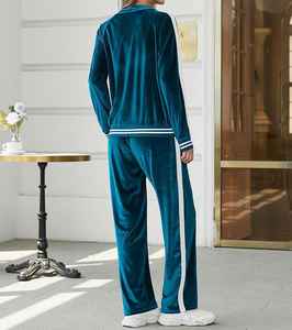 Wholesale Custom Velvet Sweatsuit Women <b>Hoodie</b> and Sweatpants Sets Jogger Zip up <b>Hoodie</b> <b>Velour</b> Tracksuit Women - Product Image 2