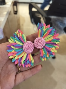 Pendientes de cuentas hechos a mano para mujer, joyería de moda ligera para uso diario, fiesta, boda y propósito de regalo - Product Image 5
