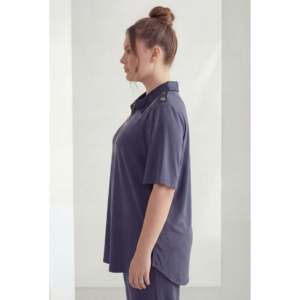 Chemisier en modal grande taille avec épaulettes et fermeture éclair bleu marine - Product Image 2