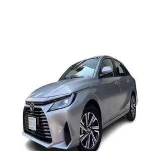 Precio Asequible CLEAN Car T o y o t a Y a r i s en Buen Estado - Product Image 3