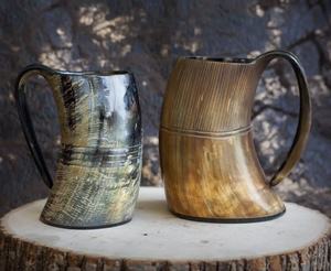 Vasos de Beber de Cuerno de Búfalo Natural con Tapa de Bambú, Diseño Contemporáneo para Cerveza, Hidromiel y Colecciones de Bar - Product Image 5