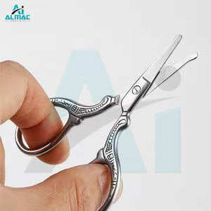 IRISMANLI 2025 Set Tijeras para cejas de pestañas de uñas de acero inoxidable de alta calidad Instrumentos quirúrgicos de maquillaje manual coloridos Venta caliente - Product Image 4