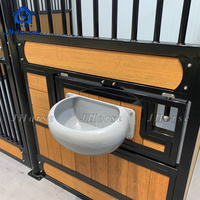 Box à Chevaux Portable Européen de Luxe 3,6m 3,5m 3m, Écurie Mobile Élégante pour Soins Équins