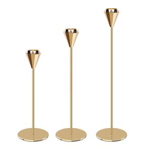 Photophore métallique doré éblouissant fait à la main Bougeoir de luxe avec un design accrocheur Décor multi-occasion Noël - Product Image 6