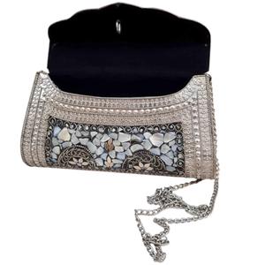 Sacs à main de qualité supérieure avec embrayage en résine Embellissement de travail de broderie de pierre en métal Poignée de sangle de chaîne mignonne-Le plus grand taux de vente - Product Image 3