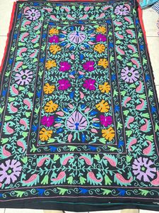 Edredones y mantas bordados Suzani hechos a medida de hilo de lana multicolor para reventa en tiendas de decoración del hogar - Product Image 4