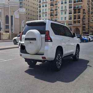 RECÍEN LLEGADO, PRADO GX-R SUV 2024 USADO EN BUEN ESTADO, Transmisión Automática, Techo Solar - Product Image 2