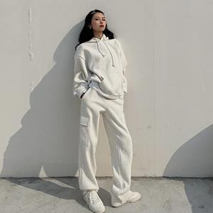 Ensembles de sweat à capuche tendance broderie personnalisée femmes survêtement Jogging fille vierge survêtement ensembles de haute qualité coton ample - Product Image 1